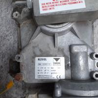 Motorino  x cancelli a battente