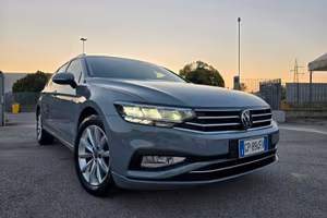 Volkswagen Passat Variant 2.0 TDI SCR EVO DSG Busi