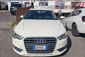AUDI A3 SPORTBACK G-TRON 1.4 - 5 PT
