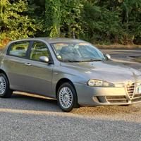 Alfa Romeo 147 1.9 JTD (120) 5 porte Moving 2009-E