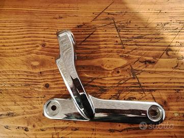 staffa supporto faro Harley Davidson cvo