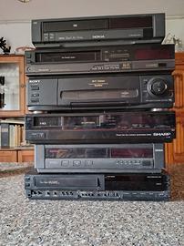 6 videoregistratori VHS da riparare