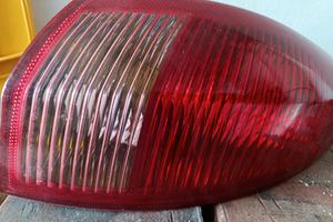 Farò posteriore destro alfa 147 