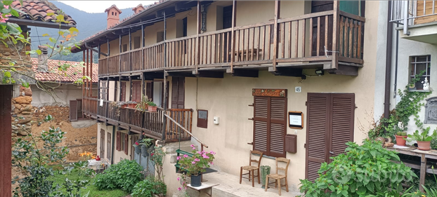 Val della Torre, casa con giardino e posto auto