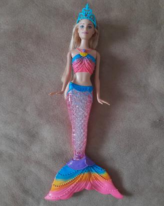 Barbie Sirena luci colo capelli biondi DHC40