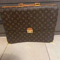 Cartella louis vuitton - leggere annuncio bene