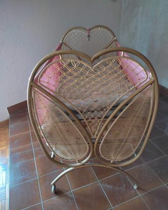Culla vintage in vimini e Rattan a Cuore 
