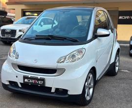 smart fortwo 1000 52 kW MHD coupé pulse