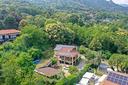 villa-di-573-m²-con-piu-di-5-locali-e-box-auto-dop