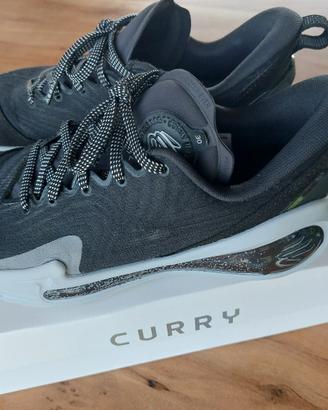 Scarpe da basket Curry 12