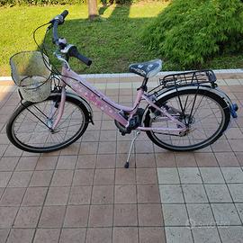 Bicicletta da donna da restaurare