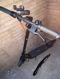 Monopattino Elettrico Segway Ninebot F2 PRO