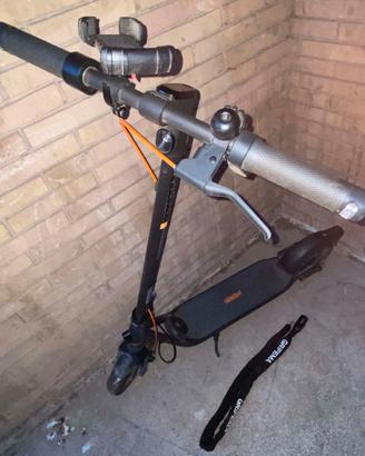 Monopattino Elettrico Segway Ninebot F2 PRO