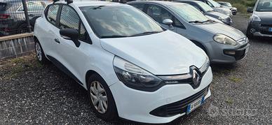 RENAULT CLIO AUTOCARRO