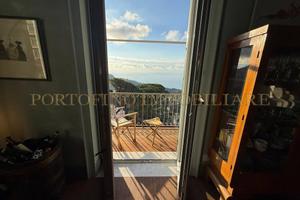 Attico / Mansarda di 190 m² con 4 locali e box aut