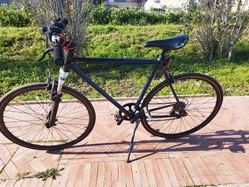 bici 28" semi corsa per lunghe passeggiate 