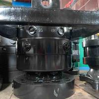 ROTATORI IN ACCIAIO PER ESCAVATORI