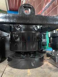 ROTATORI IN ACCIAIO PER ESCAVATORI