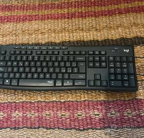 Tastiera Logitech