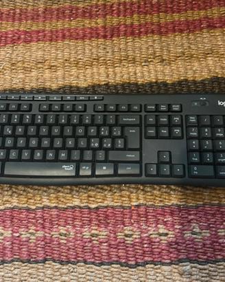 Tastiera Logitech