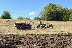 Aratro nardi bivomere 0af a 3 ruote