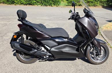 Yamaha XMAX 300 Tech Max+