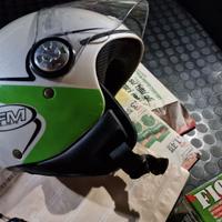 Casco con visiera modello Helmets marca JFM