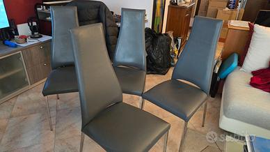 Poltroncine della ditta Calligaris in vera pelle 