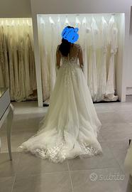 Abito da sposa elegante e romantico