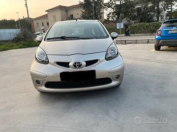 Toyota Aygo 3p 1.0 BENZINA Sol OK NEOPATENTATI