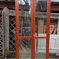 Portefinestre e finestre in legno MERANTI, 