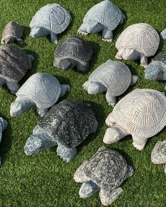 Tartarughe da giardino in pietra granito