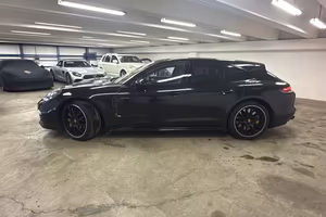 Porsche panamera turbo s