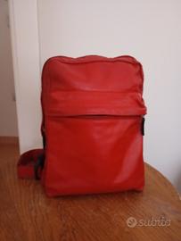 Zaino in pelle rosso monospalla  