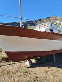 Gozzo 7.80 mt con Motore Yanmar 240cv