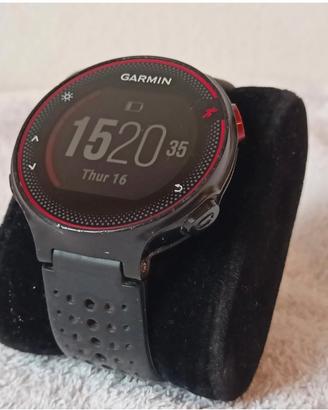 Garmin Forerunner 235