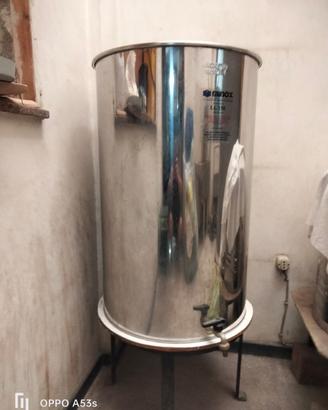 Contenitori per vino e mosto