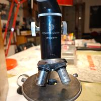 Microscopio ottico d'epoca