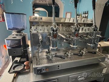 Macchina per caffe professionale