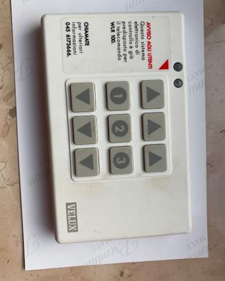 N.4 Pulsantiere/ Tastiere da muro VELUX originali!