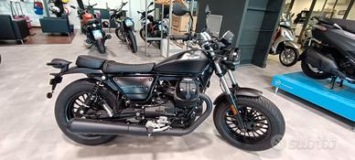 Moto Guzzi V9 - 2024