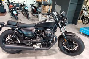Moto Guzzi V9 BOBBER - 2024