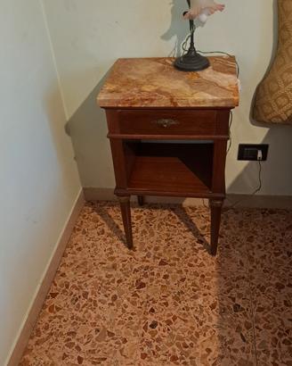 comodini stile impero