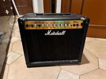 Amplificatore Marshall MG30FX