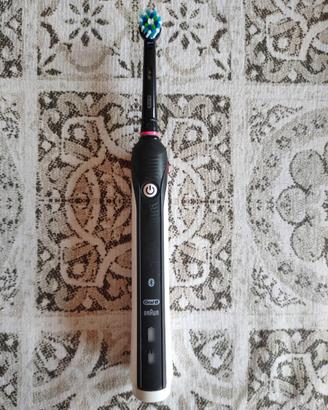Oral-B Smart 4 4500 Spazzolino Elettrico
