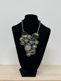 Collana artigianale con pietre naturali