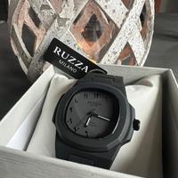 Ruzza Watch