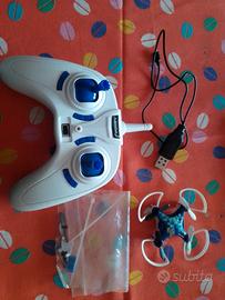 drone giocattolo 
