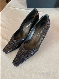 Scarpe con tacco
