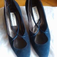 Scarpe in camoscio blu